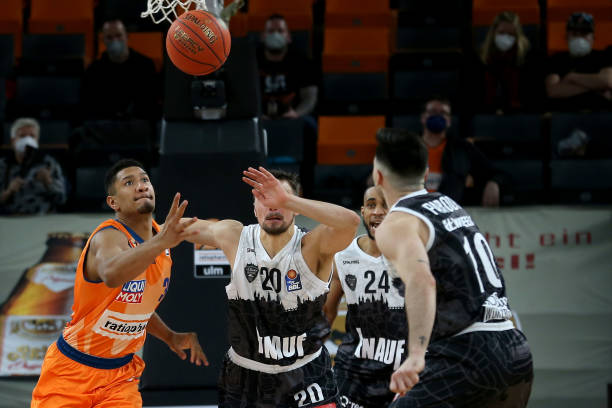 郑钦文也面 郑钦文也面