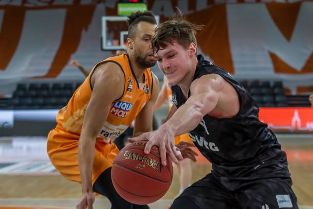 天津津门虎 天津津门虎