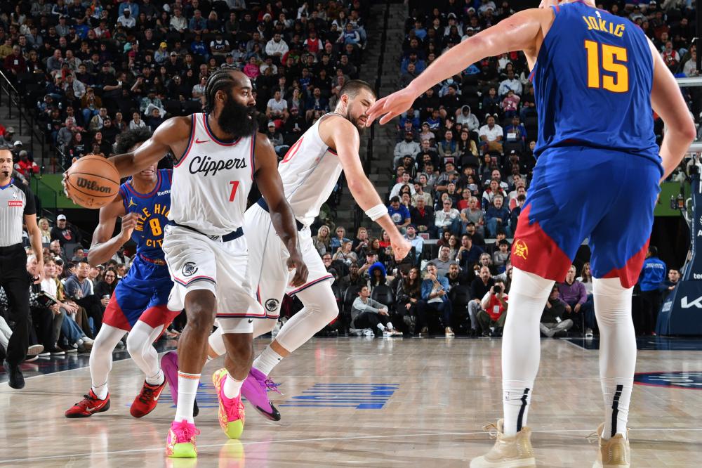 鲍森的执法 鲍森的执法